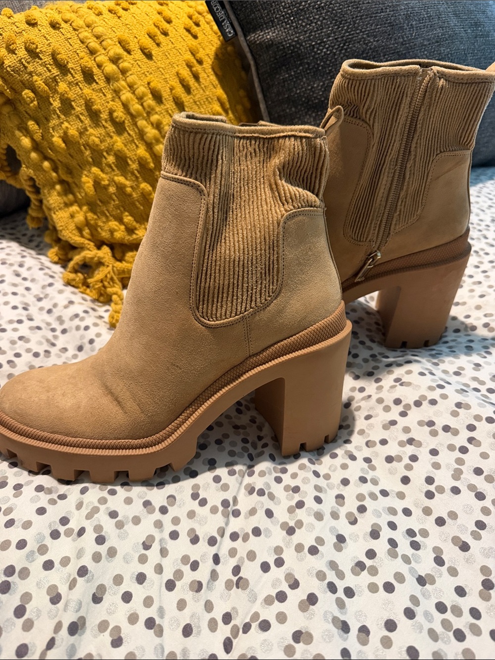 Jennifer Lopez Tan Suede Lug Sole Chunky Heel Ankle Boots